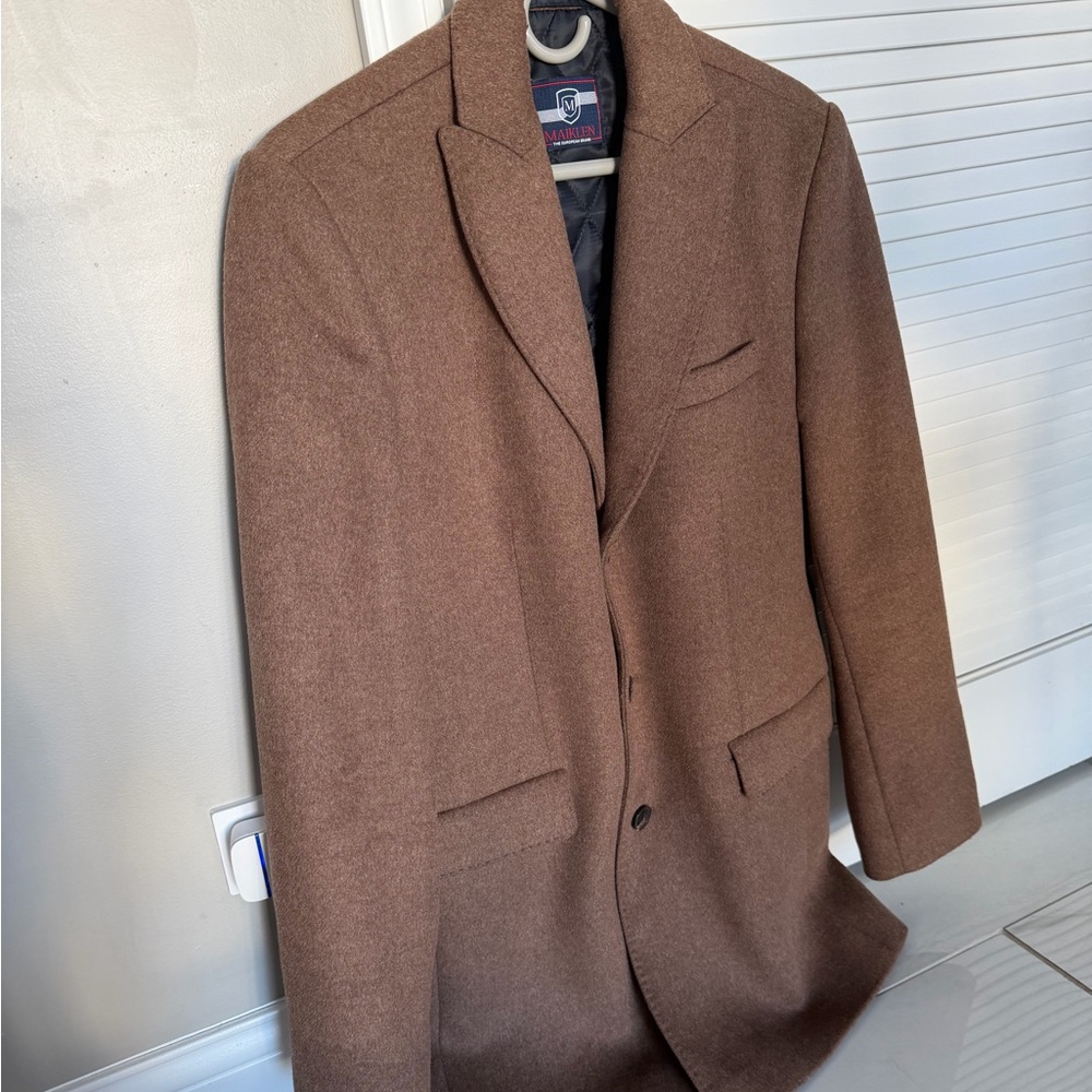 Classic Brown Wool Men's Coat - Picture 2 of 10